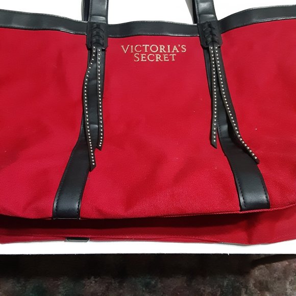 VICTORIA'S SECRET 2017 Limited Edition Red Studded Fringe Tote Bag 11123127 - Picture 3 of 6